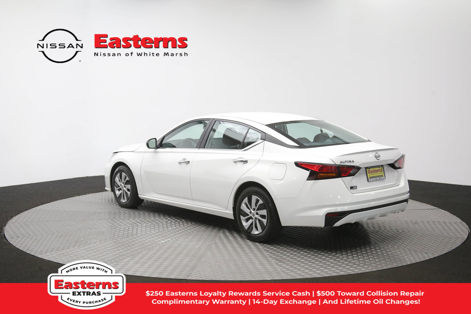 Used 2024 Nissan Altima 2.5 S FWD image 62