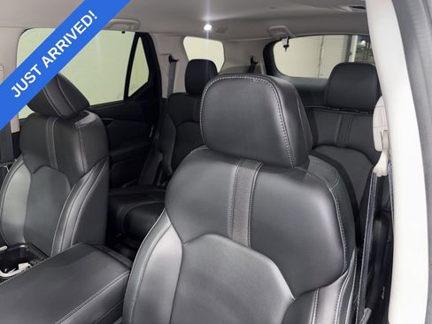 Certified 2023 Honda Pilot EX-L image 5