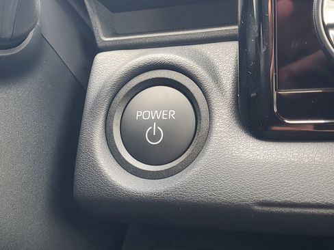 Certified 2026 Toyota bZ image 31