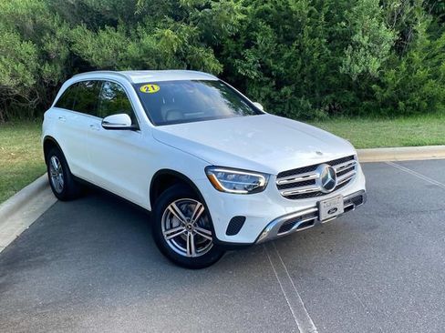 Used 2021 Mercedes-Benz GLC 300 4MATIC image 1