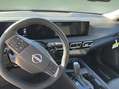New 2026 Nissan Sentra SV FWD image 7