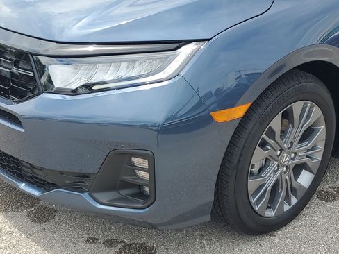 New 2026 Honda Odyssey Touring image 8