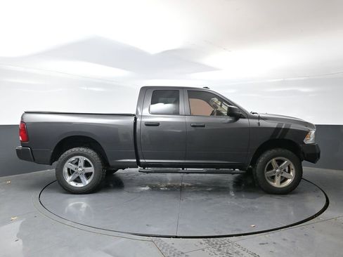 Used 2017 RAM 1500 Express w/ Express Value Package image 4