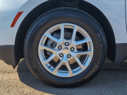 Certified 2024 Chevrolet Equinox LS image 31