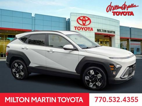 Used 2025 Hyundai Kona SEL AWD/4WD image 1