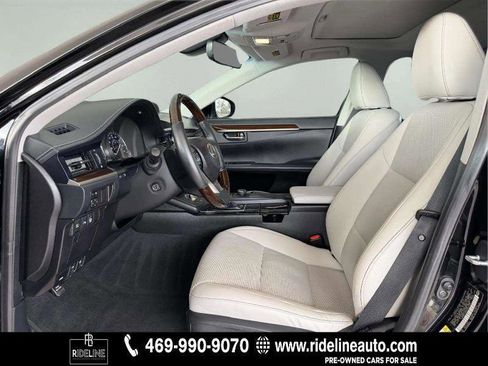 Used 2016 Lexus ES 350 w/ Premium Package w/Wood Trim image 9