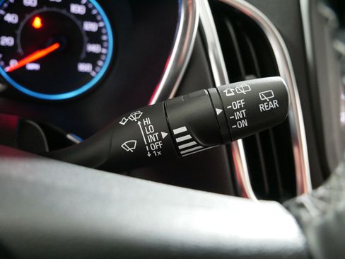 Used 2024 Chevrolet Equinox LT w/ LPO, Floor Liner Package image 32