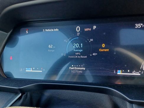 Used 2024 Jeep Grand Cherokee Altitude AWD/4WD image 15