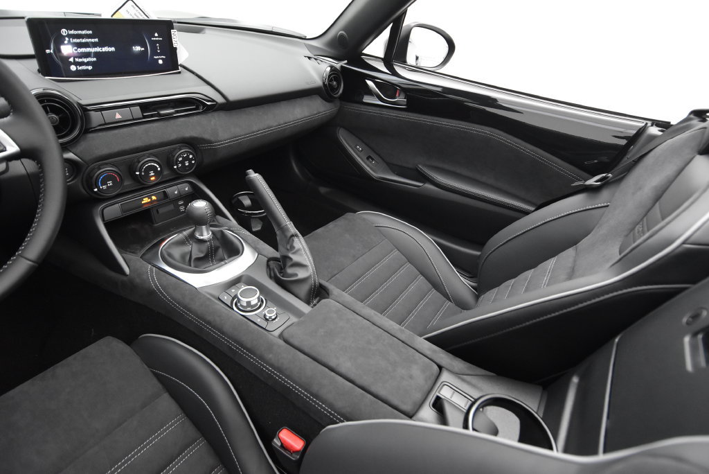 New 2026 MAZDA MX-5 Miata Club w/ Brembo/BBS/Recaro Package RWD image 29