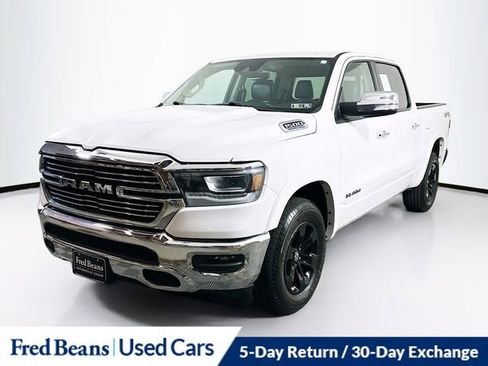 Used 2022 RAM 1500 Laramie AWD/4WD image 3