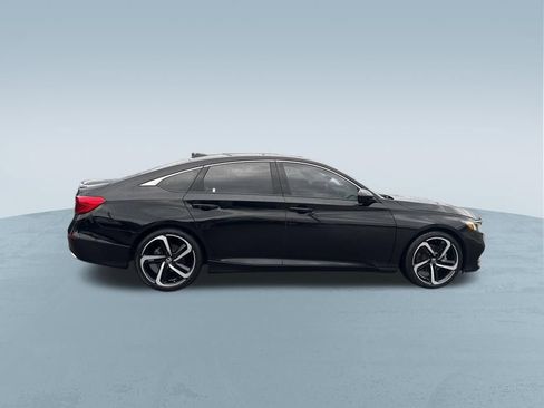 Used 2019 Honda Accord Sport image 9
