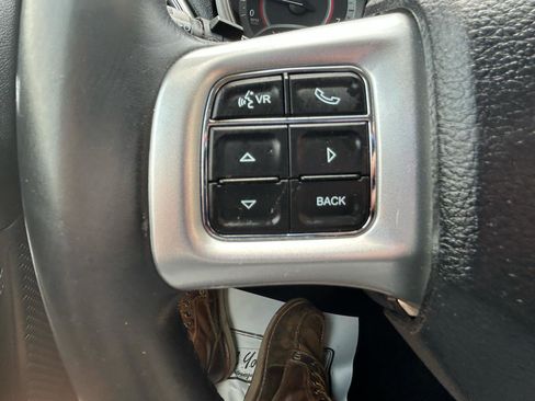 Used 2015 Dodge Journey FWD image 18