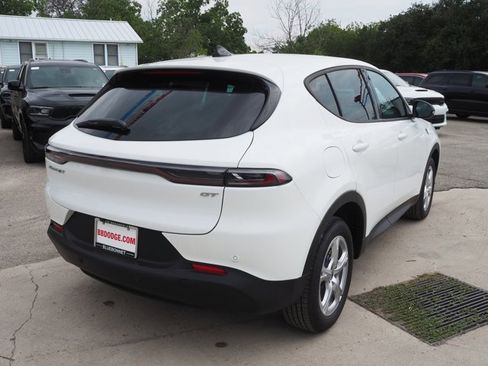 Certified 2025 Dodge Hornet GT image 6