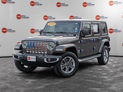 Used 2019 Jeep Wrangler Unlimited Sahara w/ Cold Weather Group