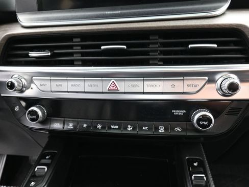 Used 2021 Kia Telluride EX w/ EX Premium Package AWD/4WD image 13