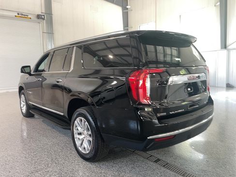 Used 2023 GMC Yukon XL SLT w/ SLT Premium Package AWD/4WD image 23
