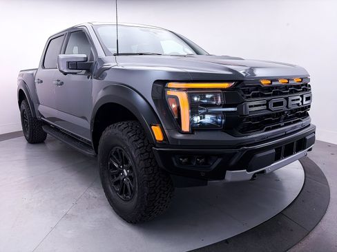 Used 2025 Ford F150 Raptor AWD/4WD image 13