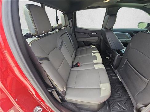 Used 2024 Chevrolet Colorado ZR2 w/ ZR2 Convenience Package III image 20