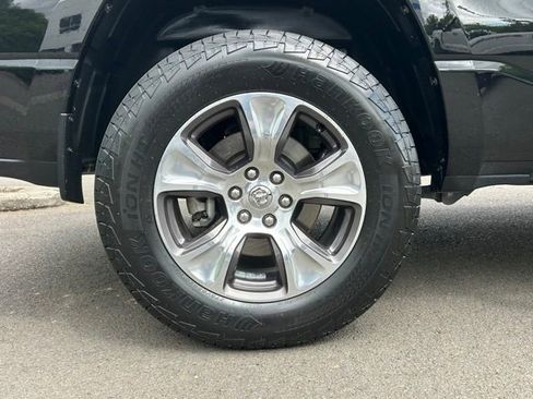 Used 2023 RAM 1500 Laramie AWD/4WD image 9