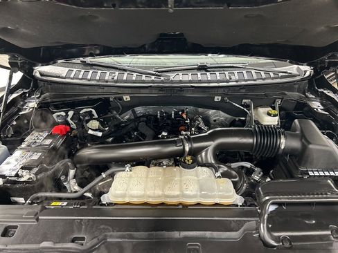 Certified 2025 Lincoln Navigator Reserve w/ Jet Appearance Package image 36