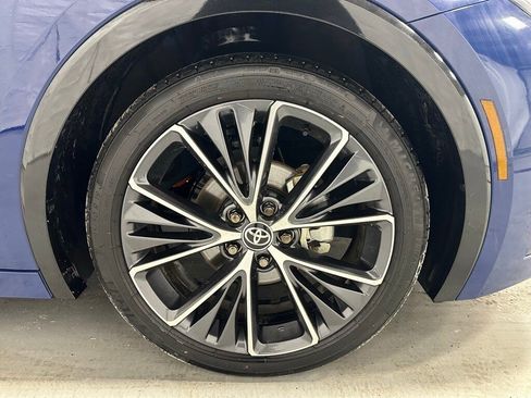 Used 2025 Toyota Prius XLE image 63