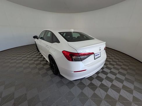 Used 2022 Honda Civic Sport image 11