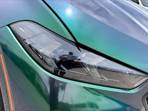 Used 2025 BMW X6 xDrive40i w/ Executive Package image 27