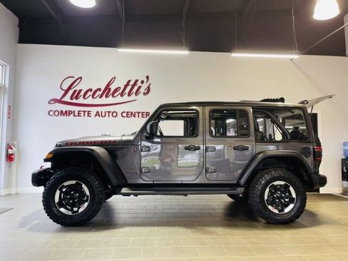 Used 2022 Jeep Wrangler Unlimited Rubicon w/ Steel Bumper Group AWD/4WD image 2