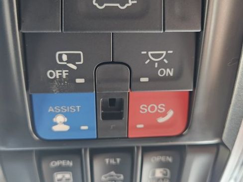 Used 2022 RAM 3500 Limited image 41