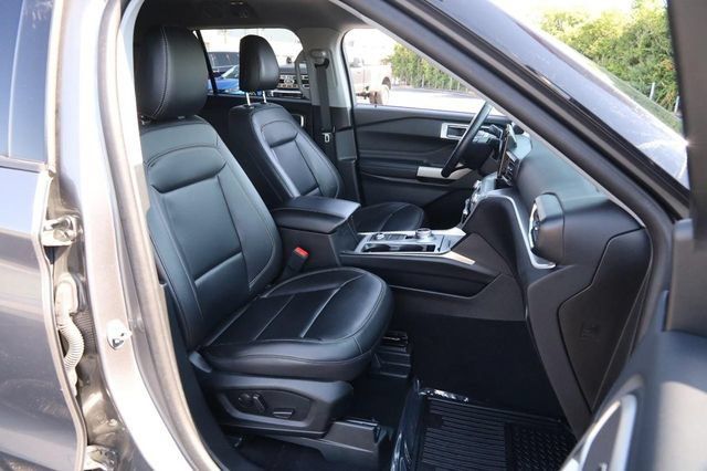 Certified 2024 Ford Explorer XLT w/ Equipment Group 202A AWD/4WD image 28