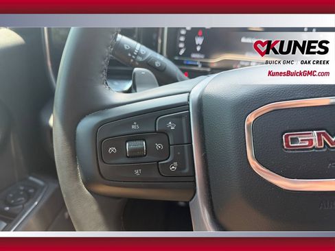Used 2023 GMC Sierra 1500 Elevation w/ Preferred Package AWD/4WD image 17