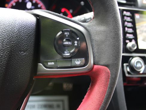 Used 2020 Honda Civic Type R image 10