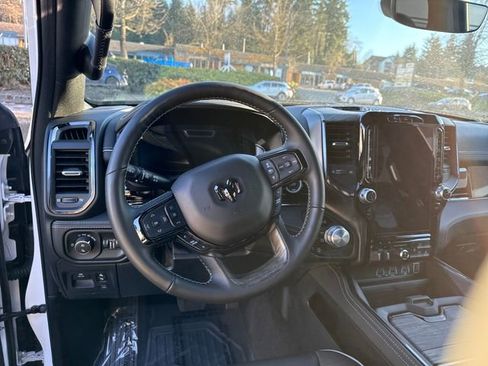 New 2025 RAM 1500 Limited w/ Trailer Tow Group image 12