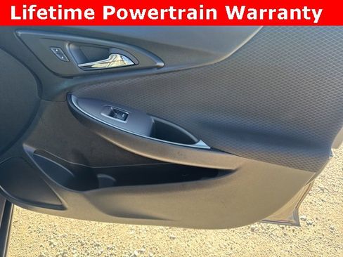 Used 2024 Chevrolet Malibu LT image 19