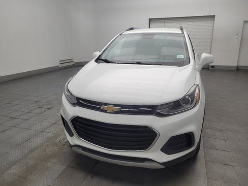 Used 2020 Chevrolet Trax LT w/ LT Convenience Package FWD image 15