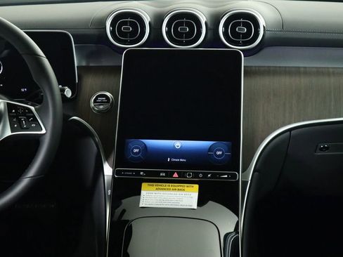 Certified 2025 Mercedes-Benz GLC 300 image 14