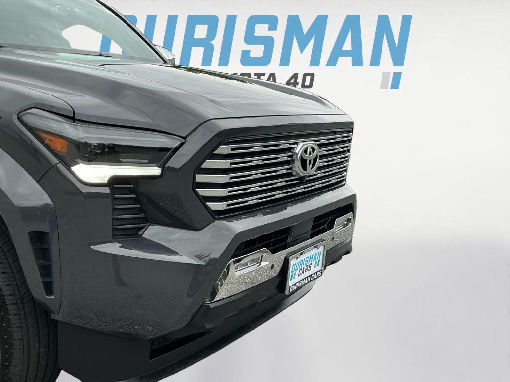 Used 2024 Toyota Tacoma Limited w/ Limited Package (LT) AWD/4WD image 22