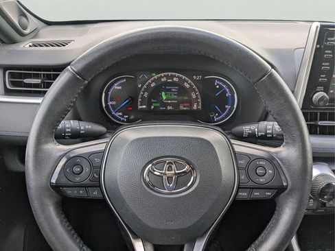 Used 2021 Toyota RAV4 XSE AWD/4WD image 19