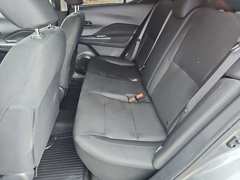 Used 2025 Nissan Kicks Play S image 16