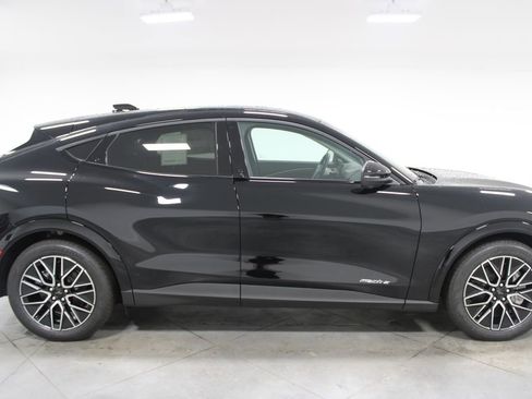 New 2025 Ford Mustang Mach-E Premium image 13