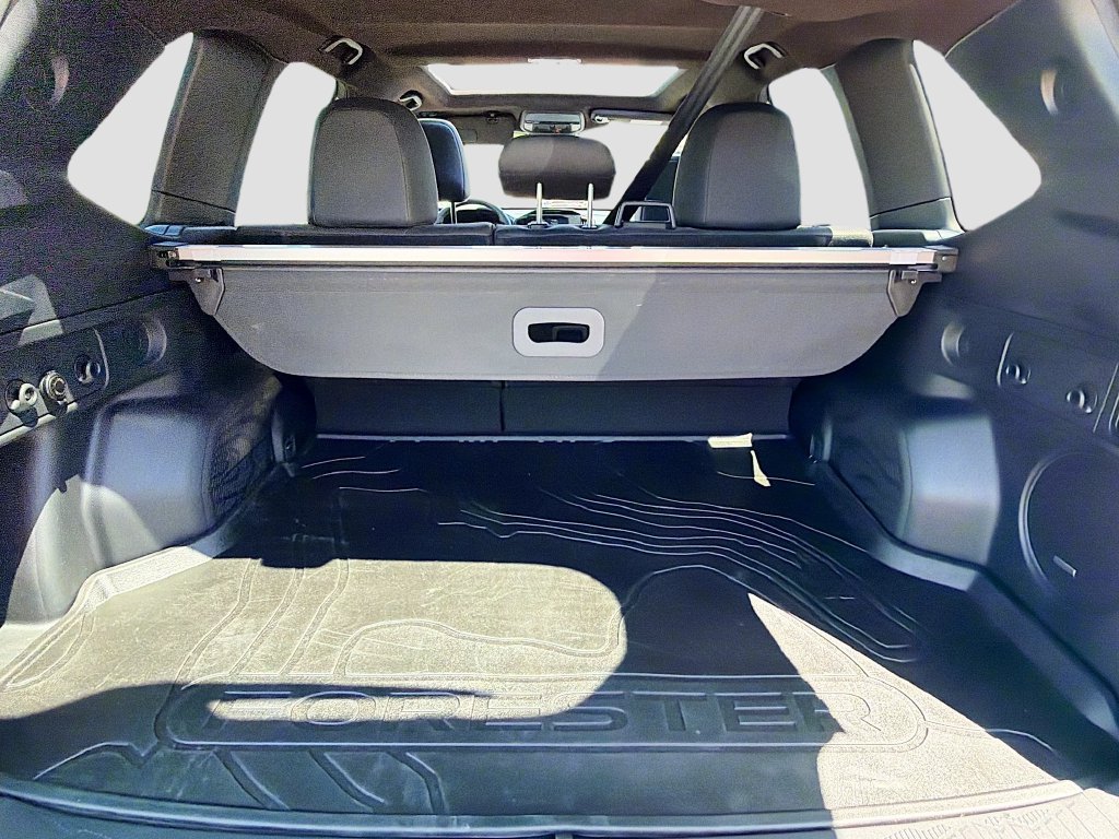 Used 2025 Subaru Forester Touring AWD/4WD image 29