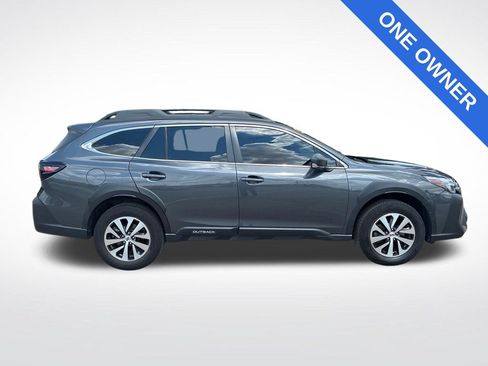 Used 2024 Subaru Outback AWD/4WD image 2