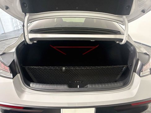 Used 2025 Hyundai Elantra N FWD image 27