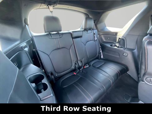 Used 2024 Honda Pilot TrailSport image 26