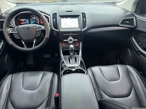 Used 2017 Ford Edge Titanium w/ Technology Package image 14