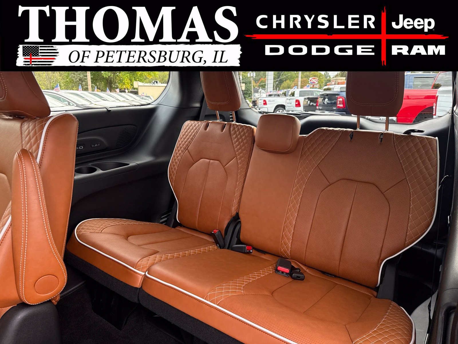 Used 2026 Chrysler Pacifica Pinnacle AWD/4WD image 28