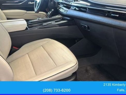 Used 2024 Cadillac Escalade Sport w/ LPO, ONYX Package AWD/4WD image 38