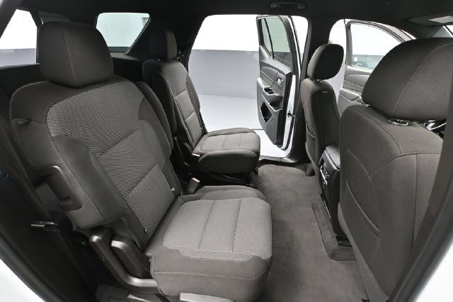 Used 2023 Chevrolet Traverse LT AWD/4WD image 38