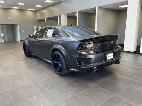 Used 2021 Dodge Charger SRT Hellcat RWD image 12