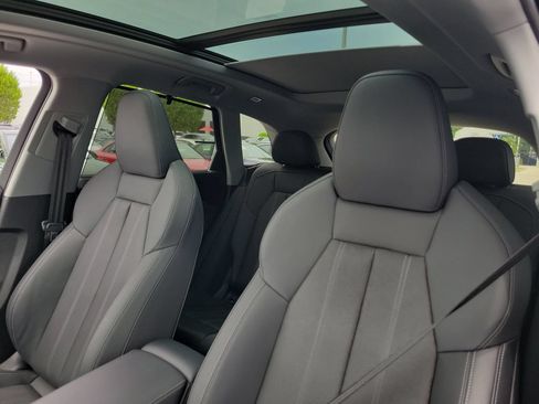 Certified 2025 Audi Q5 Premium w/ Premium Plus AWD/4WD image 16